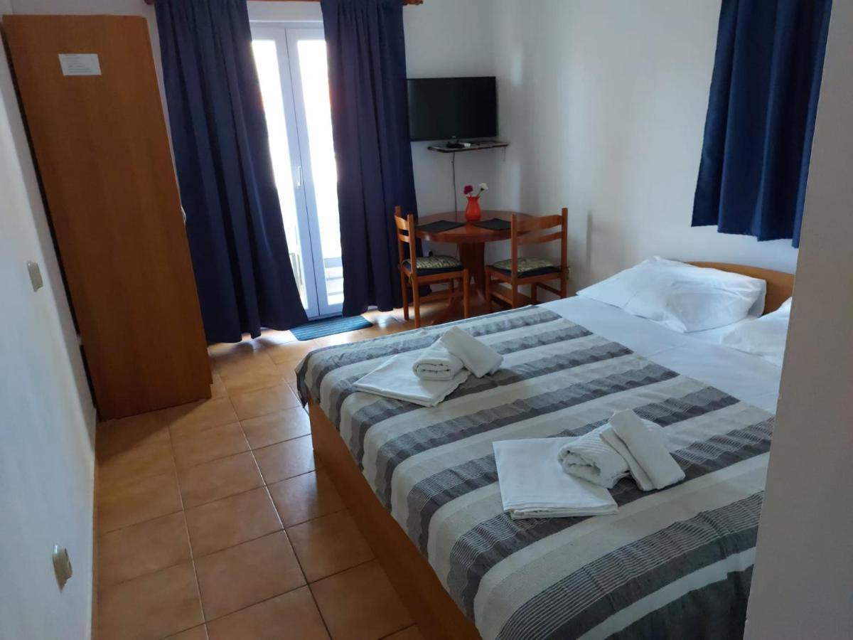 Apartments Burcul Pag Pag Town Exterior foto